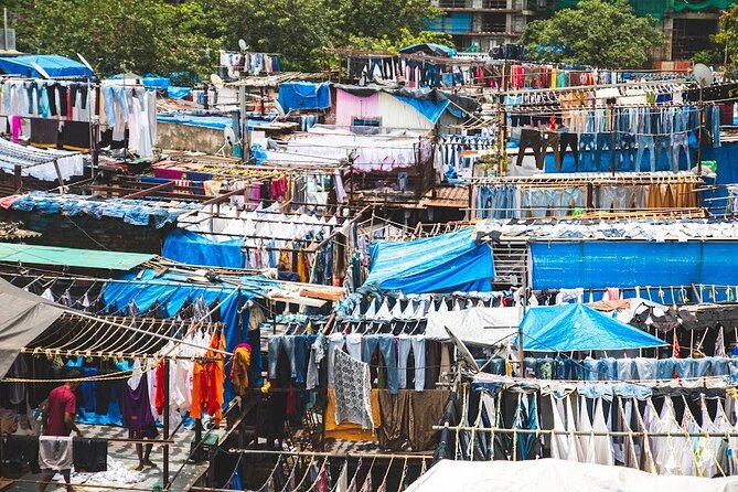 Premium Mumbai Sightseeing Tour - Gateway of India and the harborfront