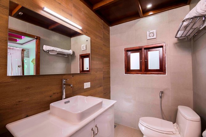 Private 3 Bedroom Luxury Houseboat Trip in Alleppy Backwaters - What this Alleppey houseboat trip is really like