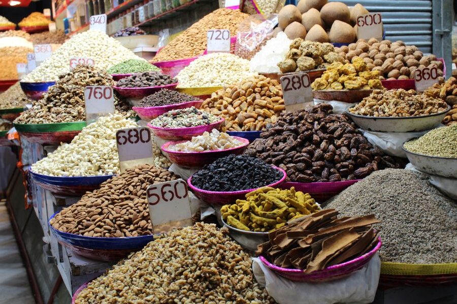 Private 4-Days Golden Triangle Luxury Tour From Delhi - Delhi begins with monuments and a long drive