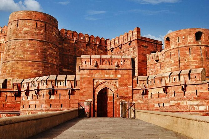 Private Agra Local Sightseeing Tour - What the vehicle and guide add