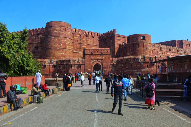 Private Agra Local Sightseeing Tour by Car and Driver - What the $11 price really covers