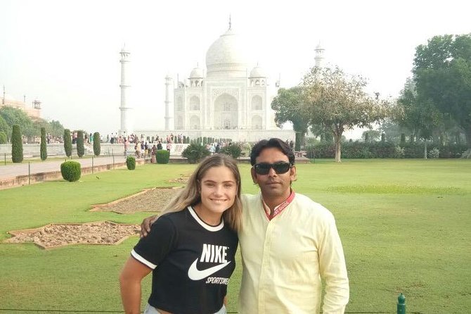 Private Agra Tour: Taj Mahal, Baby Taj & Lunch from Delhi by Car - A hotel buffet or local restaurant at midday