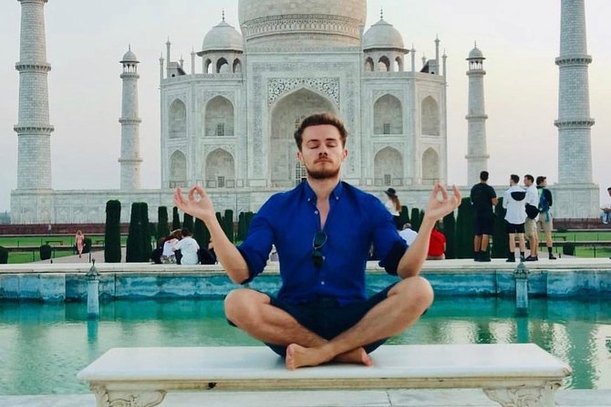 Private Agra Tour: Taj Mahal, Baby Taj & Lunch from Delhi by Car - Reading Agra Fort beyond the Taj Mahal