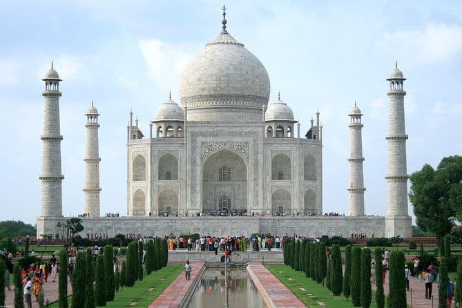 Private Agra Tour to TajMahal from Delhi by Car - What the service seems to do well