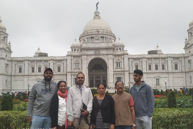 Private Calcutta Tour - Starting the Day in an Air-Conditioned Vehicle