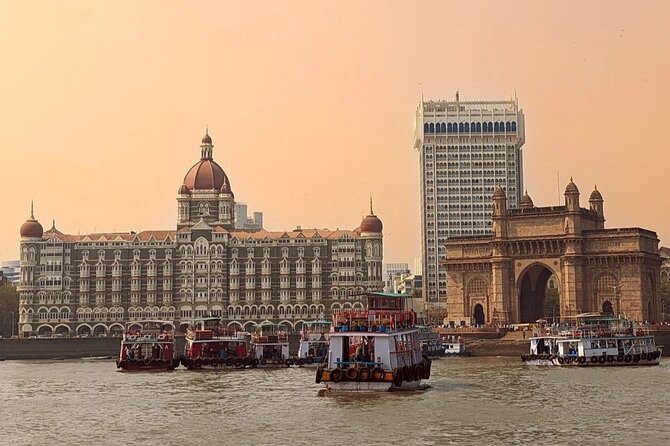 Private Combo Tours Sightseeing + Dharavi Slum + Dhobi Ghat & Dabbawalas - The Gateway of India and Mumbai’s Famous Sights