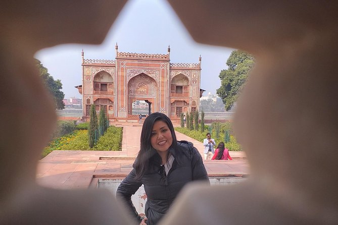 Private Day Tour of Taj Mahal by India's Fastest Train or Car - All Inclusive - Starting early by train or air-conditioned car