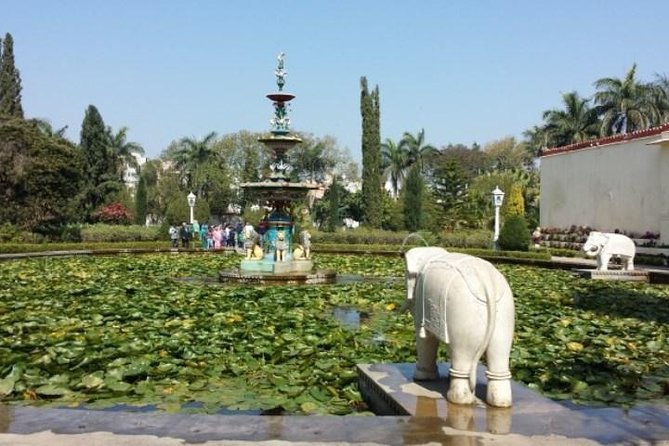 Private Day Trip to Chittorgarh Fort from Udaipur - The road from Udaipur to Chittorgarh