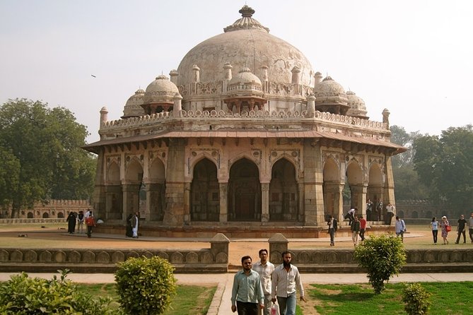 Private Delhi Day Tour with Tour Guide - Qutb Minar and the Farther South of Delhi