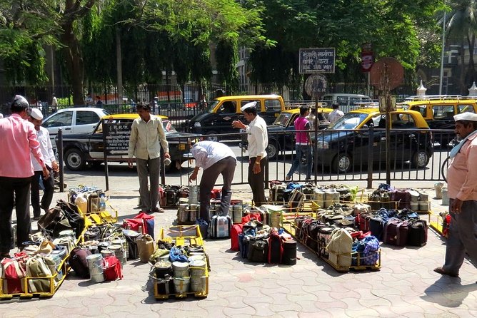 Private Dharavi Slum, Dabbawala & Dhobi Ghat tour with Transport - How good is the $70 value?