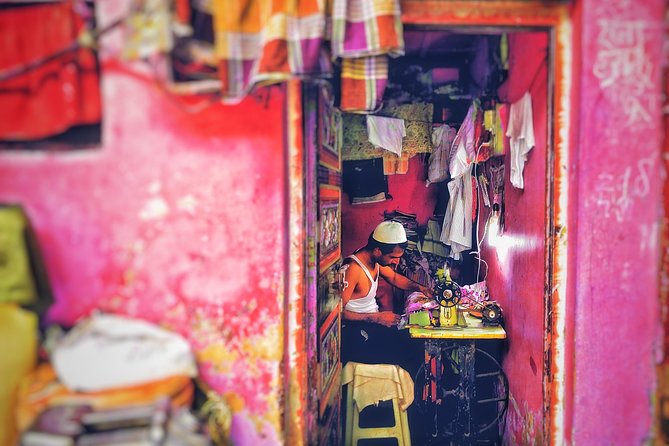 Private Dharavi Slum, Dabbawala & Dhobi Ghat tour with Transport - Who should book this Mumbai experience?