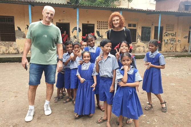 Private Dharavi Slum Photography Tour With Pickup - Why a Local Guide Changes the Walk