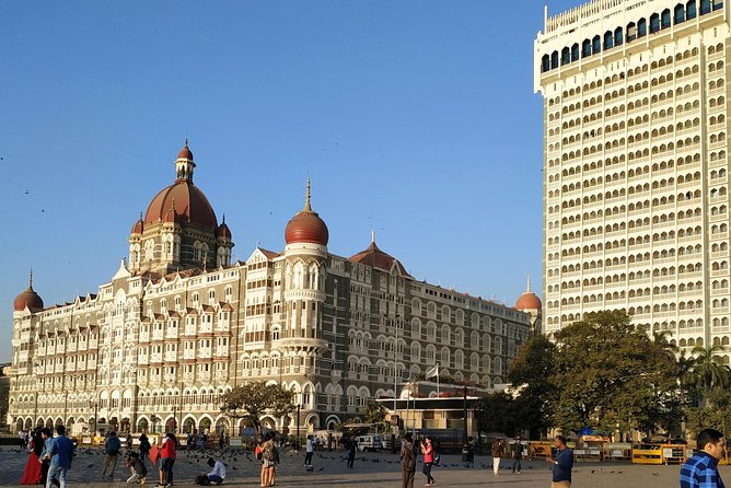 Private Dharavi Slum Tour with Mumbai Sightseeing - What the Guides Add to the Day