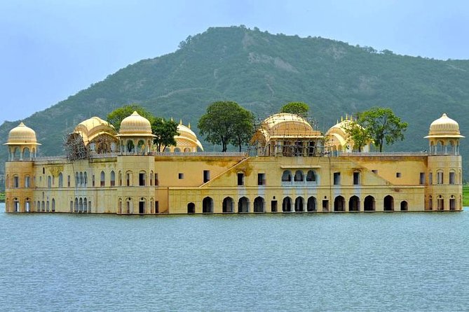 Private: Full Day Guided Jaipur City Tour - Jal Mahal: A Ten-Minute Photo Stop