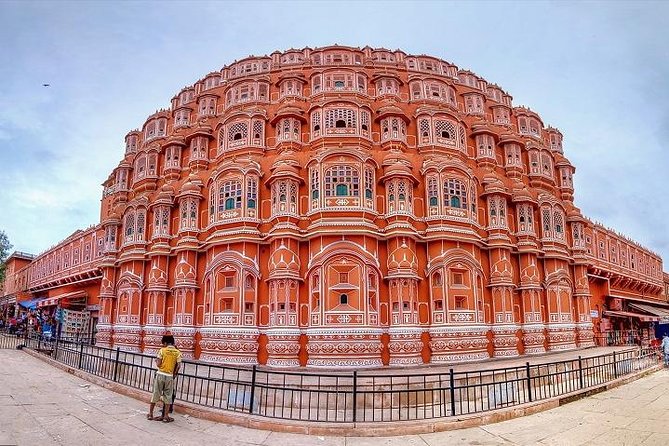 Private Full-Day Jaipur Sightseeing by Car - What this Jaipur day is really designed to do
