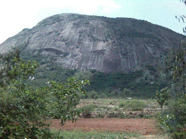 Private Full day Nandi Hill Excursion with Lunch - The drive from Bangalore: countryside before the hill