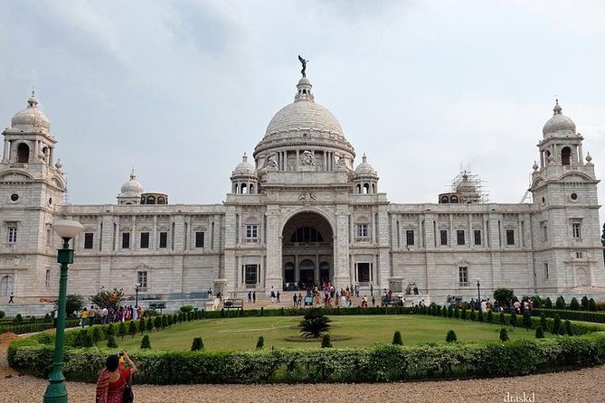 Private Full Day Sightseeing Tour of Kolkata - What the $60 price really buys you