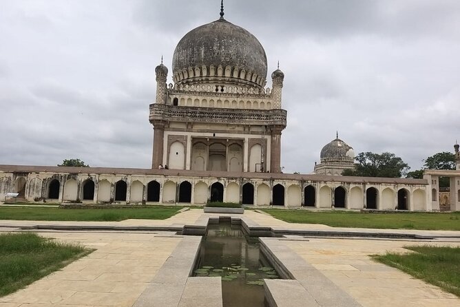 Private Full Day Tour of Hyderabad City - Charminar is the day’s essential landmark