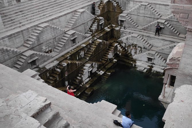 Private Full Day Tour of Jodhpur with Guide - What the guide adds to the day