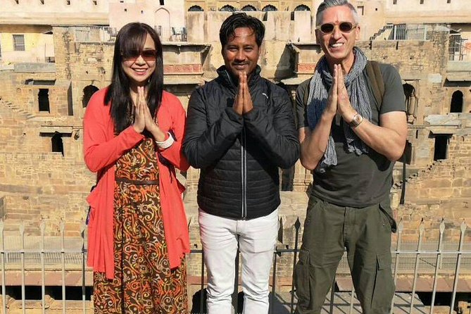 Private Full-Day Tour to Jaipur with Licensed Guide - Jantar Mantar rewards a good explanation