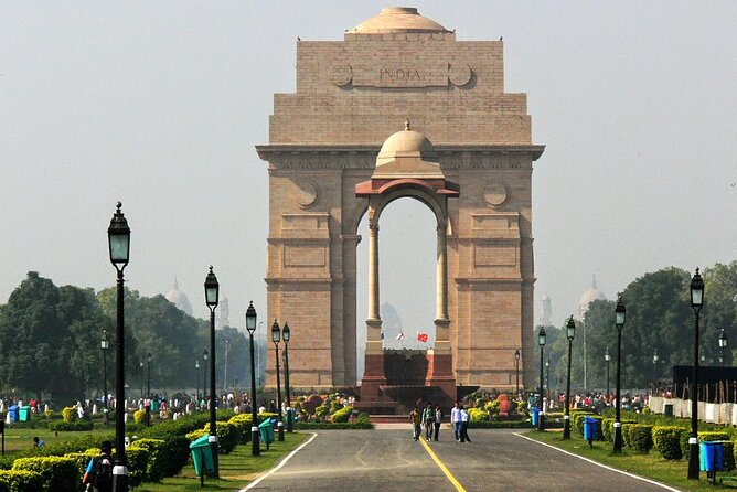 Private Full or Half Day Old and New Delhi City Tour - Chandni Chowk by cycle-rickshaw