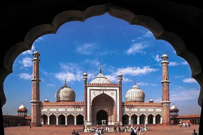 Private Golden Triangle Tour Delhi Agra Jaipur ( Top Rated ) - Jama Masjid and the ceremonial heart of New Delhi