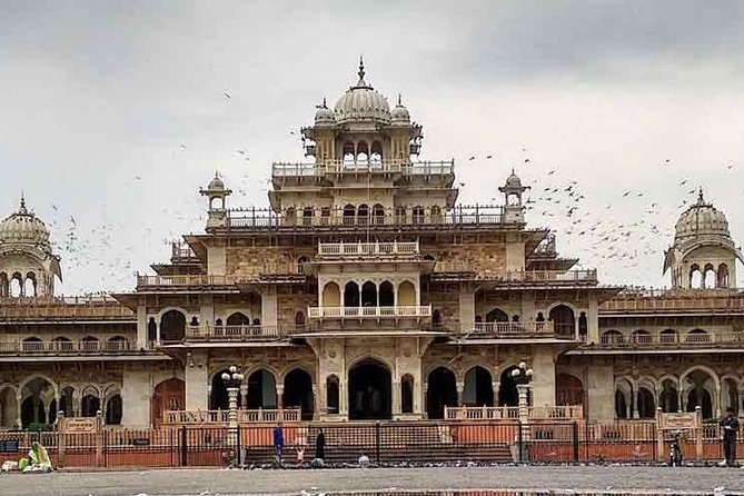 Private Guided Cultural Day Tour of Jaipur - Amber Fort: the day’s major sight