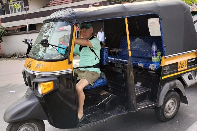 Private Guided Kochi Tuk-Tuk Tours - Paradesi Synagogue and the spice market