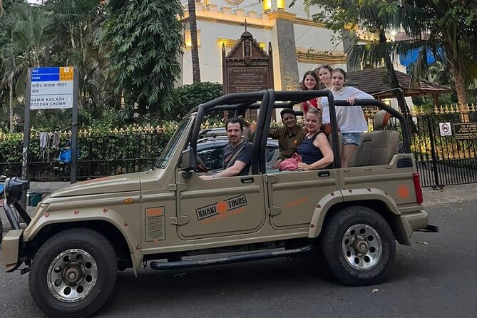 Private Guided Open Jeep Tour in Fort & Colaba - Town Hall, Horniman Circle, and the shape of old Mumbai