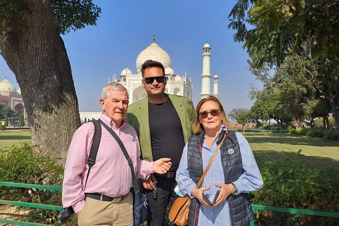 Private Guided Taj Mahal Tour with Skip The Line Entry Ticket - What this Taj Mahal tour actually covers