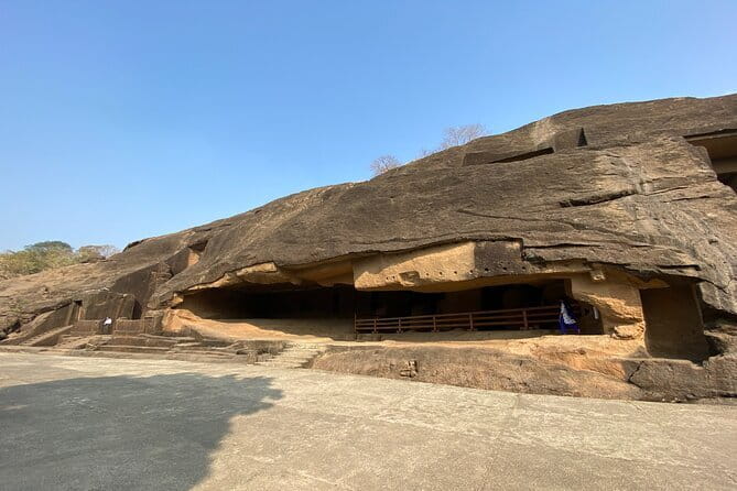 Private Guided Tour in Kanheri Cave with Transfers - Entering Sanjay Gandhi National Park