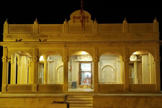 Private Heritage Walking Tour in Jaisalmer Fort and Old Bazaar - Starting at Gopa Chowk and entering the fort