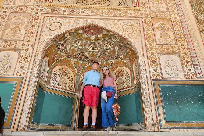 Private Jaipur Half-Day: Amber Fort, Stepwell, Jal Mahal & Gaitor - What this Jaipur route does well