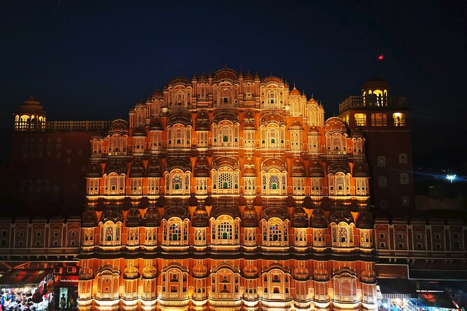 Private Jaipur Night Tour with Nahargarh Sunset Views - Jal Mahal is a short stop with a strong photo payoff