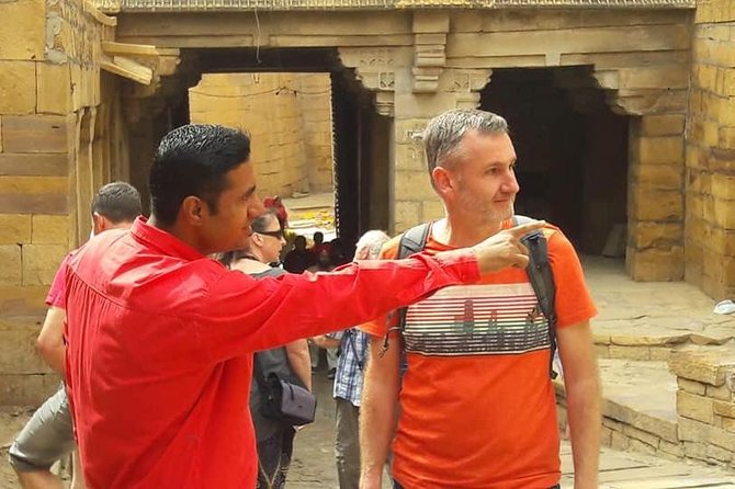 Private Jaisalmer Fort & old city tour - Nathmal Ji Ki Haveli and its unusual stonework