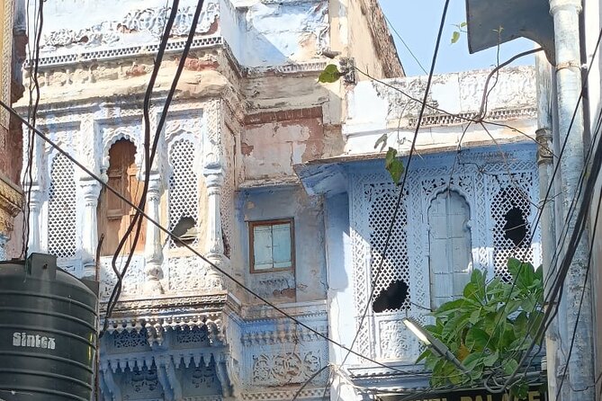 Private Jodhpur Blue City Walking Tour with Guide - Finishing at Pachetia Hill