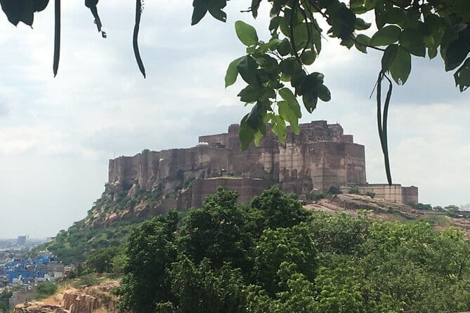 Private Jodhpur City Sightseeing Tour By Car with Tour Guide - What the price really includes