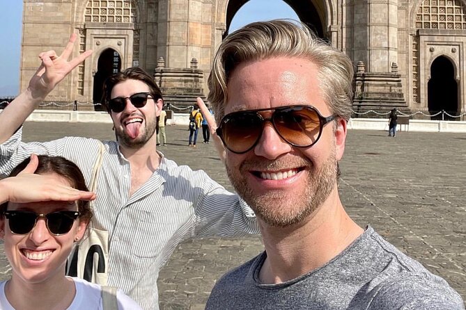 Private Mumbai City Tour with Guide and Transport - Oval Maidan and Crawford Market