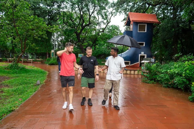 Private Mumbai Highlights Tour (5 Hours) - Marine Drive and the sea-facing side of Mumbai