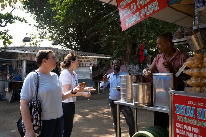 Private Mumbai Sightseeing Tour - Full Day - Crawford Market and the Thieves Market