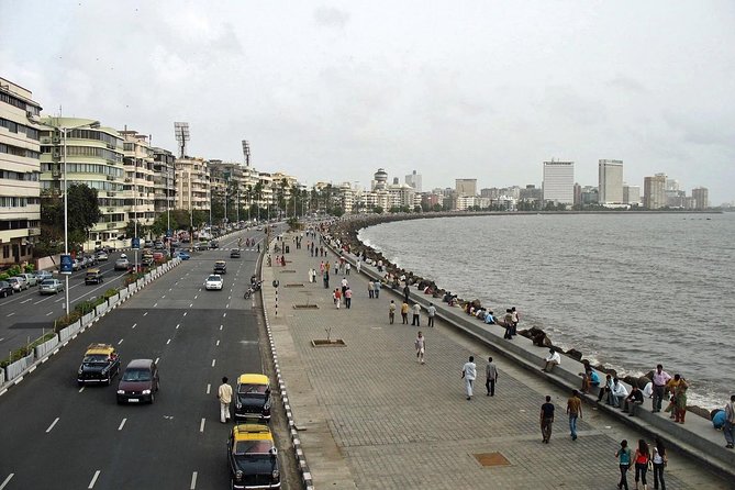 Private Mumbai Sightseeing Tour Including Dharavi Slum - Rajabai Clock Tower and the old university quarter