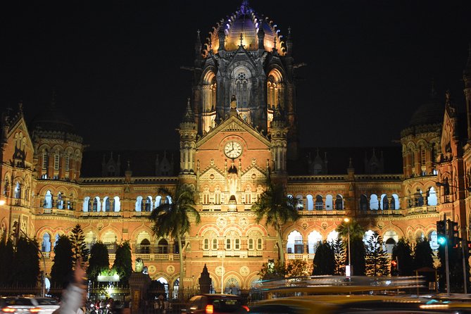 Private Mumbai Sightseeing Tour (Traveller's Choice Award Winner) - Five-minute views of Oval Maidan and the colonial core