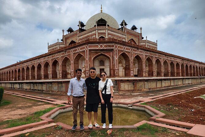 Private Old and New Delhi City Full Day or Half Day Tour - Jama Masjid and the first look at Old Delhi