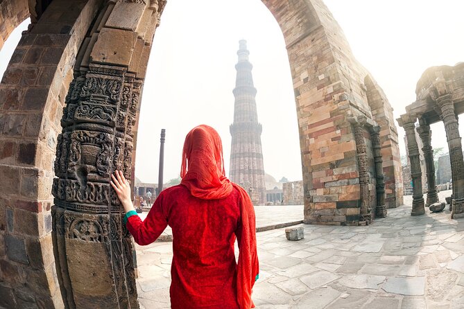 Private Old and New Delhi City Full Day or Half Day Tour - Gurudwara Bangla Sahib and Delhi’s religious mix