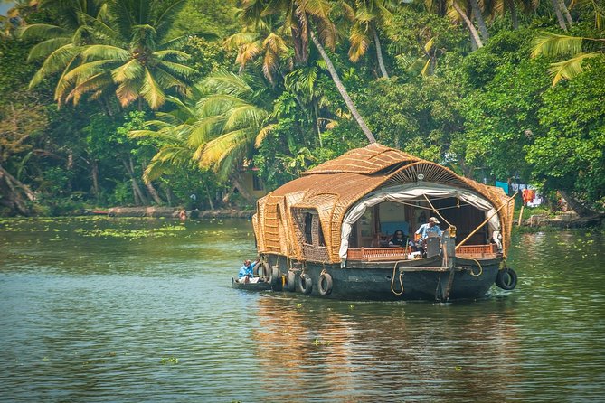Private Overnight Alleppey Houseboat Cruise from Kochi - Key points to know before booking