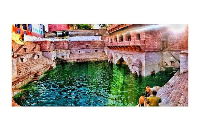 Private Sightseeing Tour of Jodhpur's Blue City by tuk tuk - Jaswant Thada and the shift from monument to neighborhood