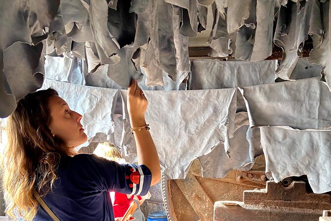 Private Slumdog Millionaire Tour in Dharavi with Slum Visit - Practical tips for a better visit