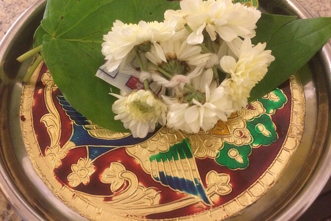 Private South Indian Tamil Cooking Class in Chennai with Srividya - The banana-leaf lunch or dinner