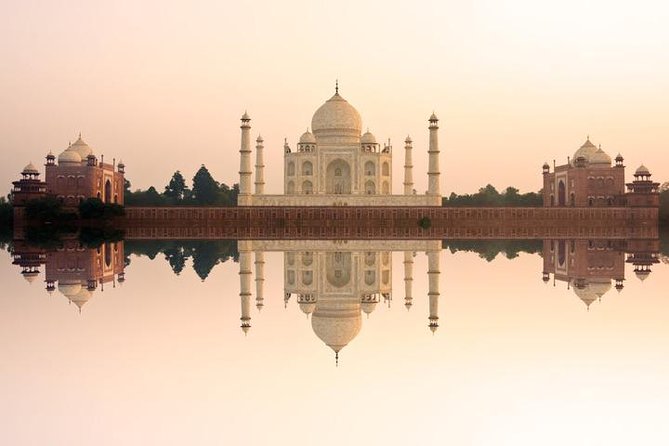 Private Taj Mahal at Sunrise and Agra Day Tour from Delhi - The private car from Delhi to Agra