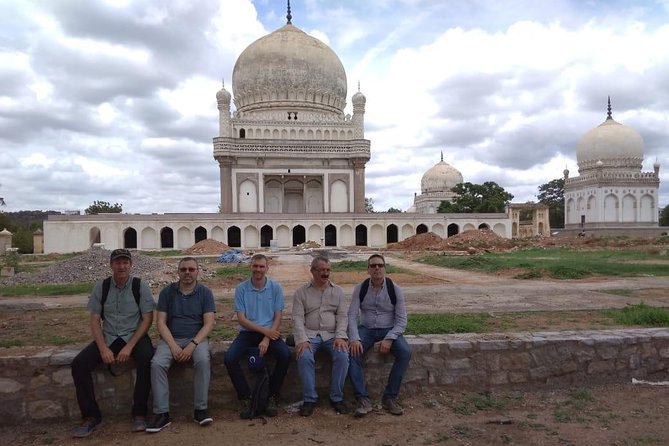 Private tour of Hyderabad with lunch for a cultural immersion - Golconda Fort: start with Hyderabad’s biggest view
